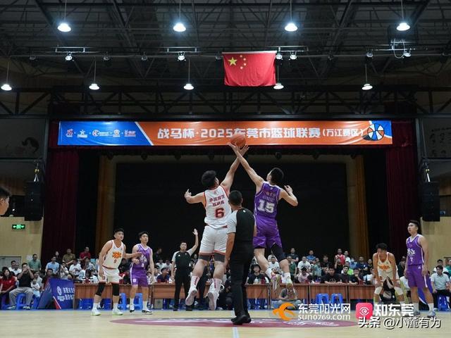 星空体育-恩菲尔德防守反击战术成亮点，挑战欧洲豪强(霍利菲尔德被ufc冠军ko霍利菲尔德拳击ko)