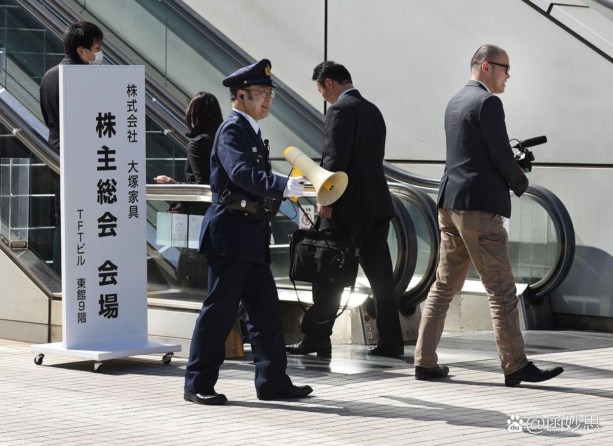 亚冠比赛看台日本男子涉嫌袭击并重伤一名中国观众，被警方逮捕！(亚冠精英赛焦点战即将上演)